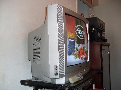 Samsung-TV-E-63cm