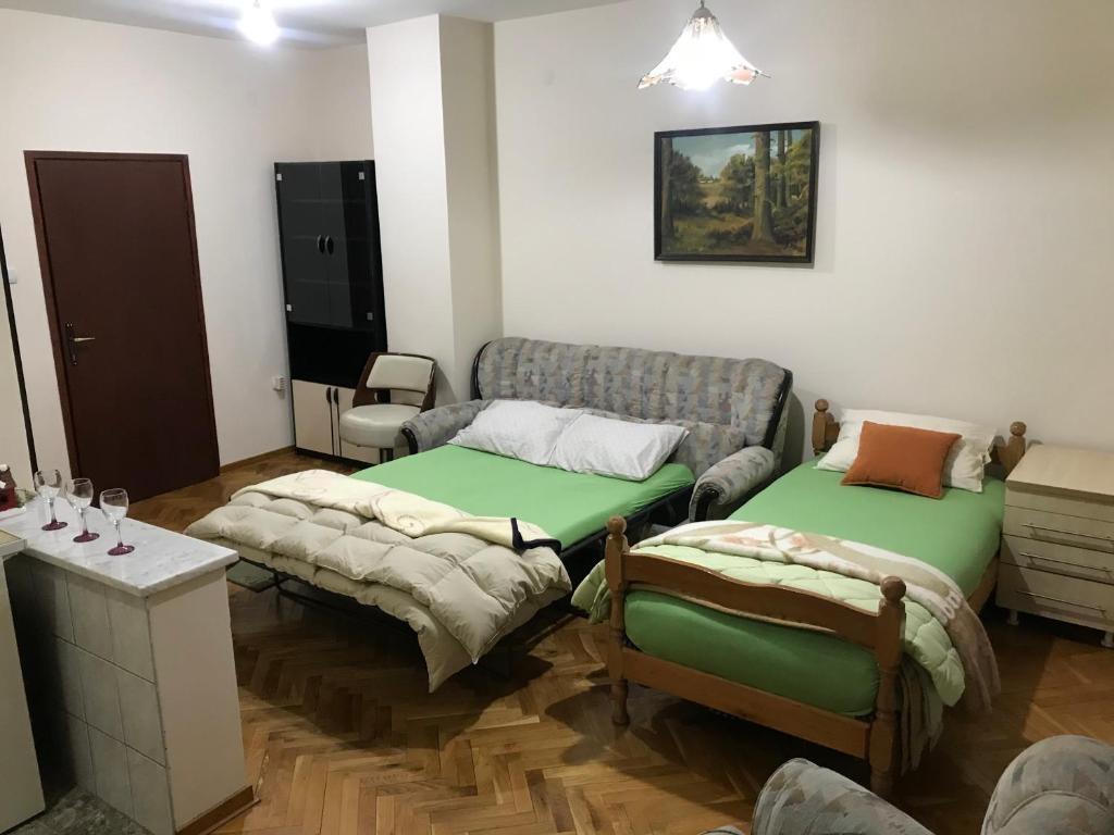 Hostel-Intima