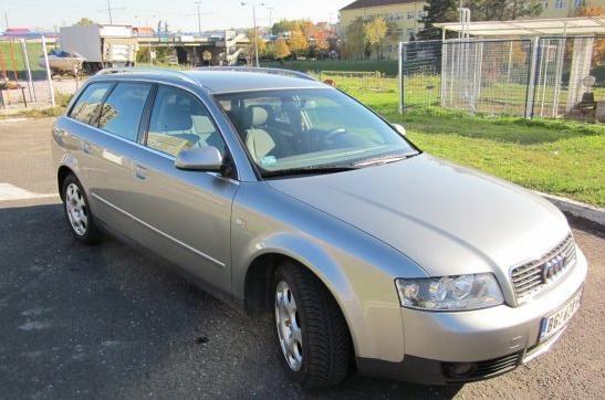 Audi-A4---02