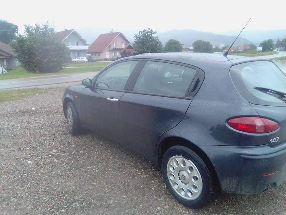 Alfa-147-delovi