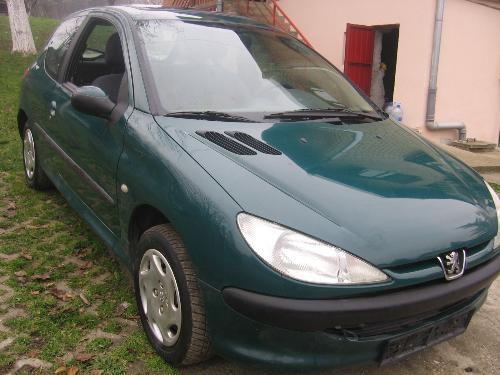 Peugeot-206--02