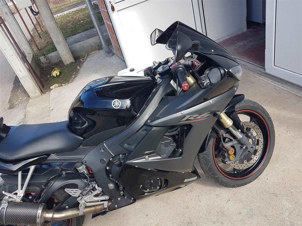 Yamaha-R6
