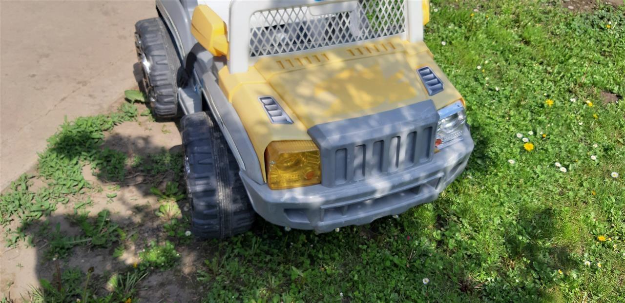 Deciji-elektricni-auto