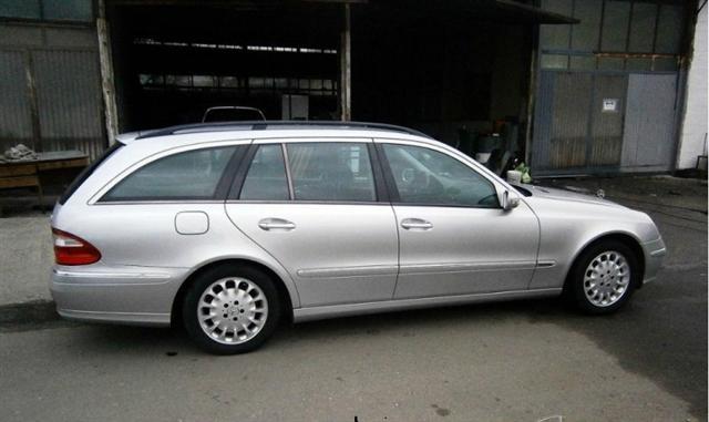 Mercedes-Benz-E-220-cdi-Karavan