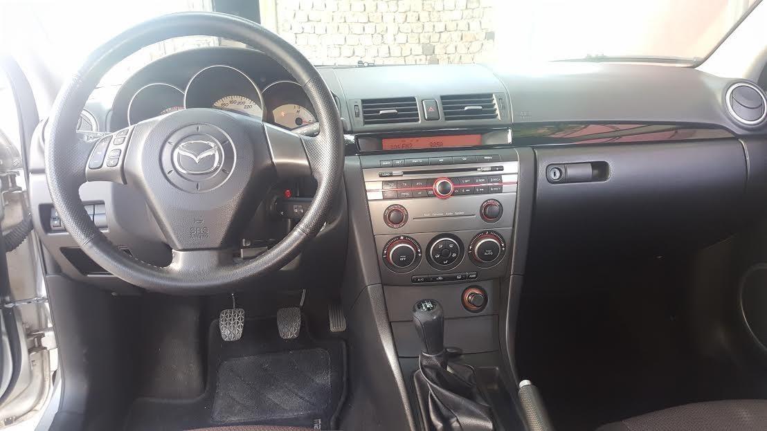 Mazda-3--07