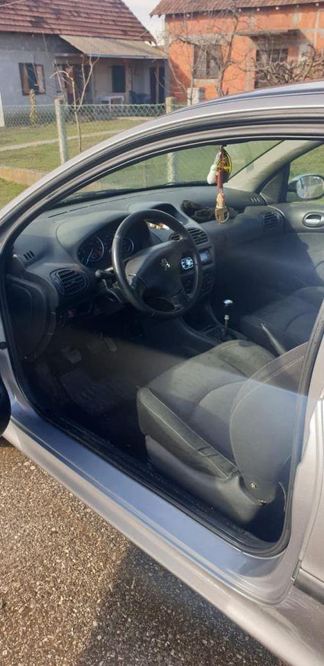 Peugeot-206