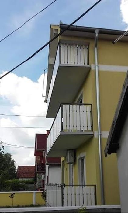 Pvc-letvice