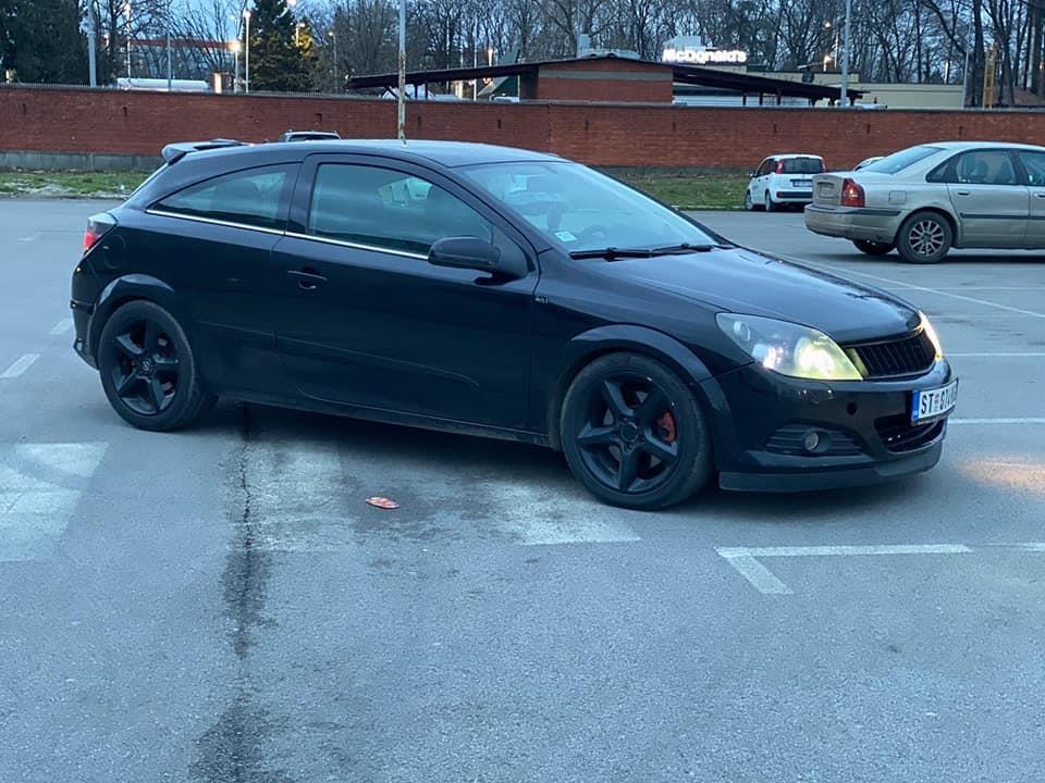 OPEL-ASTRA-H-OPC