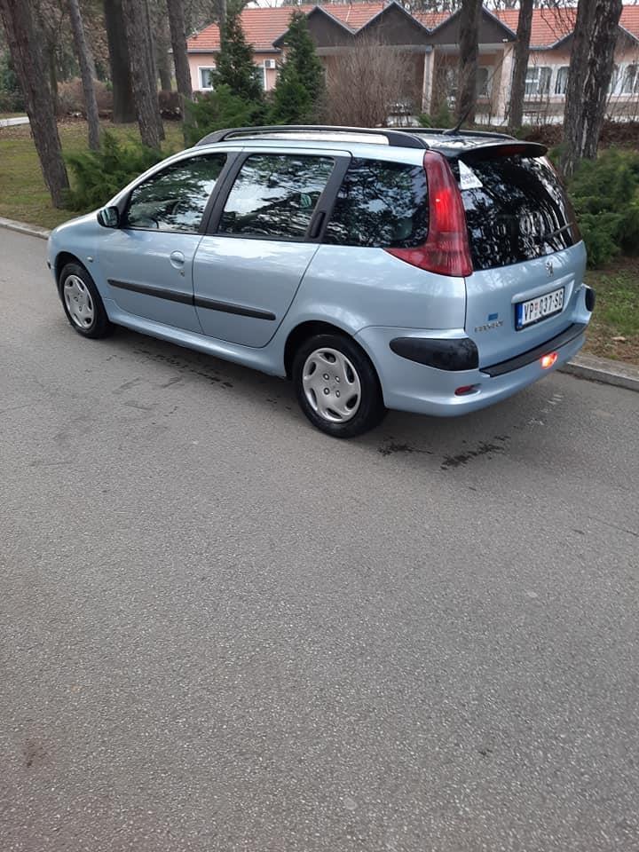 Peugeot-206-dw