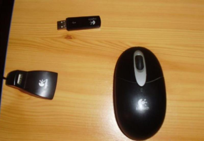 Bežični-miš-Logitech-RX650
