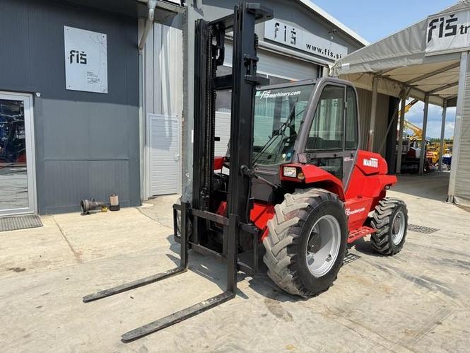 MANITOU M26.4 - 5375 RADNIH SATI - TRIPLEX
