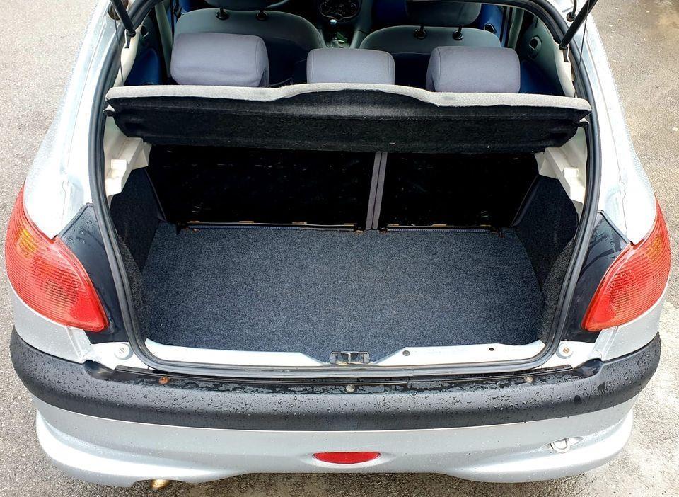 Peugeot-206