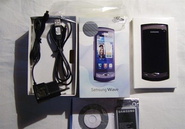 Samsung Wave 8500 orginal pakovanje