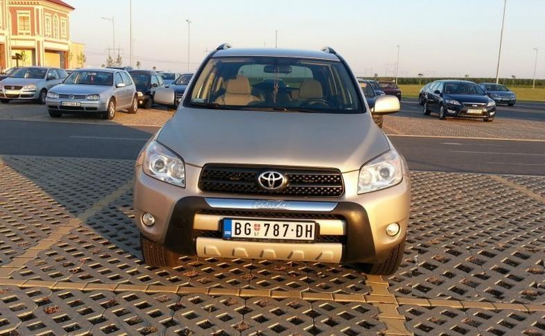 Toyota-RAV-4-nije-uvoz--06