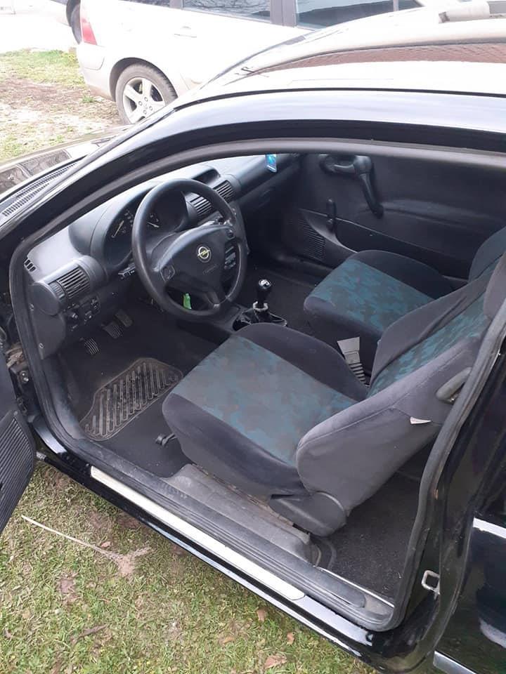 Opel-corsa-B