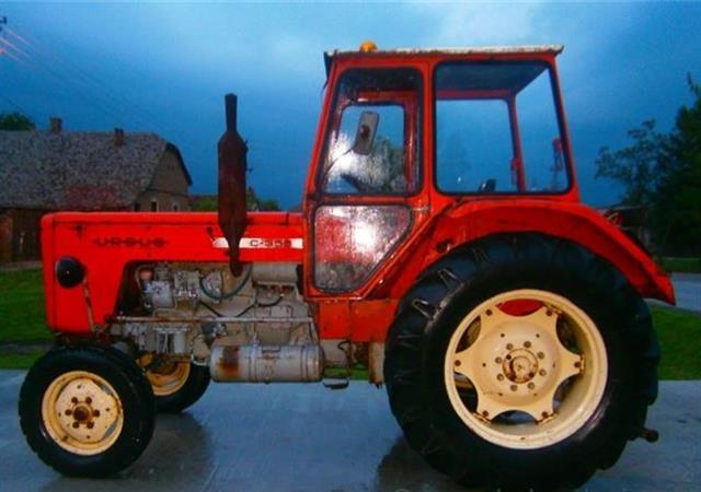 Traktor Ursus C355