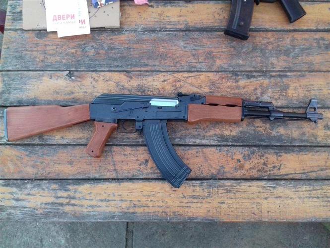 Ak-47.  Kalashnikov spring