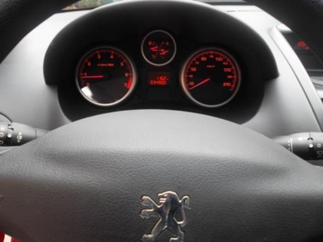 Peugeot-206--09
