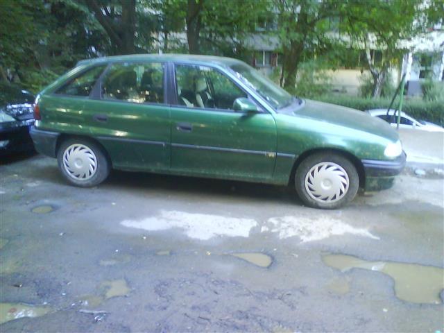 Opel Astra -95