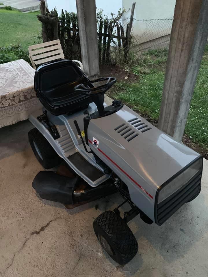 Traktor-kosačica-12-ks