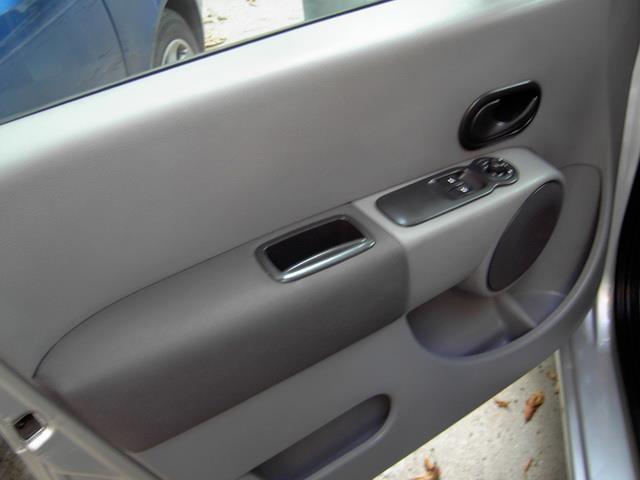 Renault-Modus-1-5-dCi--07