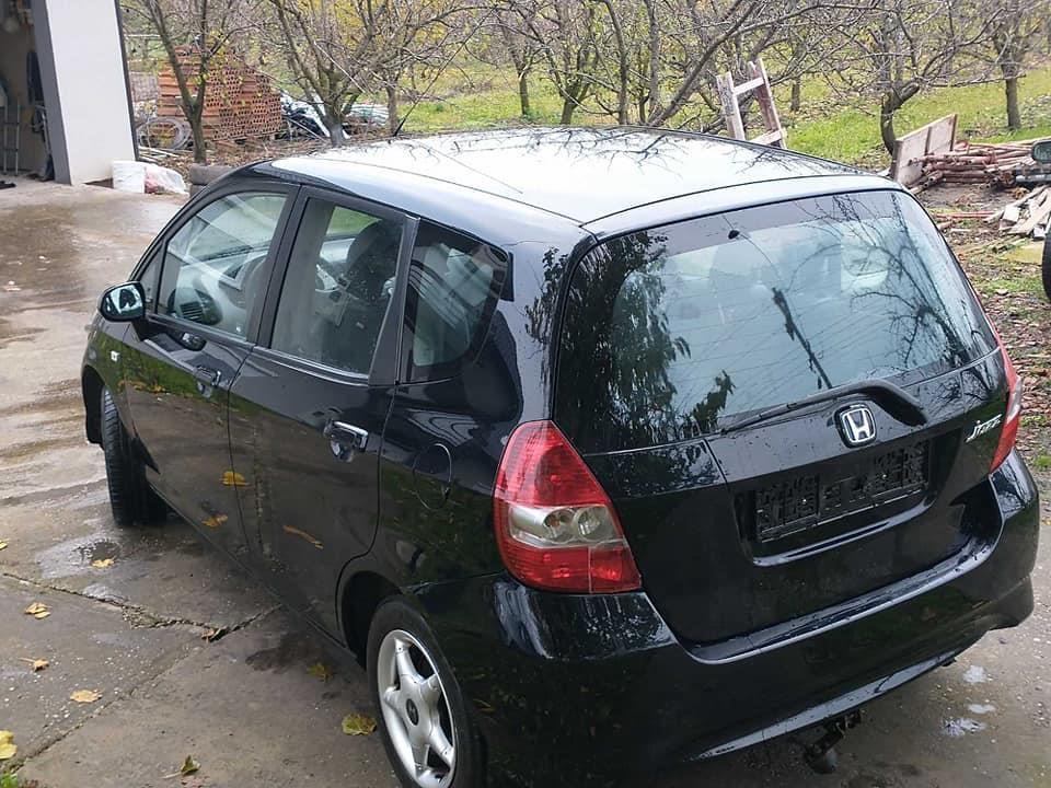 Honda-jazz