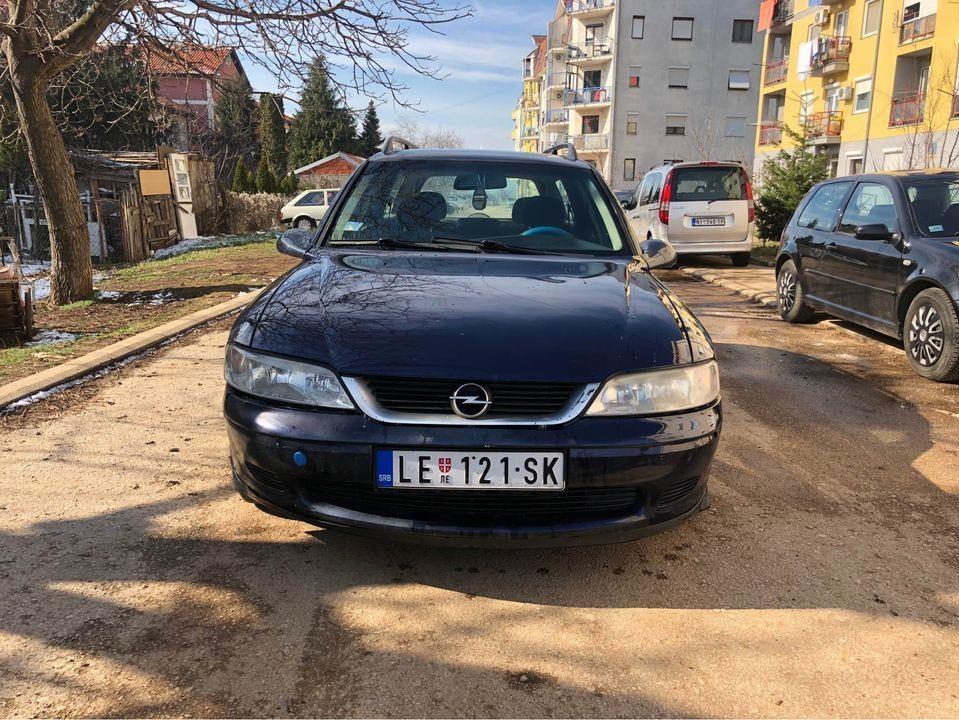 Opel-vektra-b
