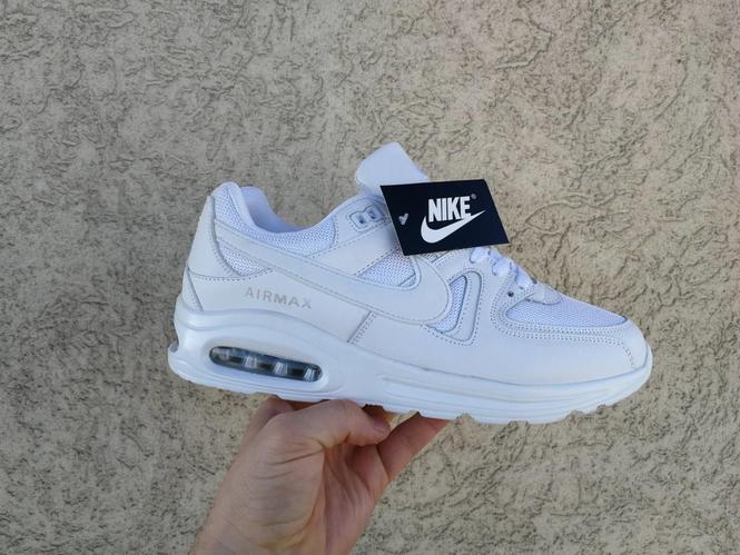 Nike Air Max Command