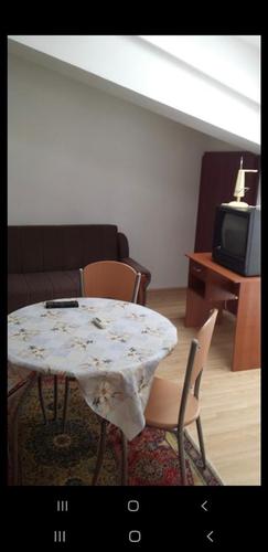 Prodajem stan 44m2 Kragujevac
