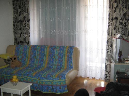 Garsonjera-25m2-u-Detelinari