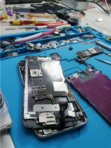 Servis telefona - popravka maticnih ploca 