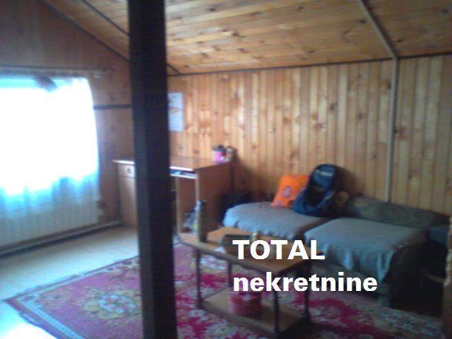 Odmah-useljiv-cetvorosoban-duplex-stan