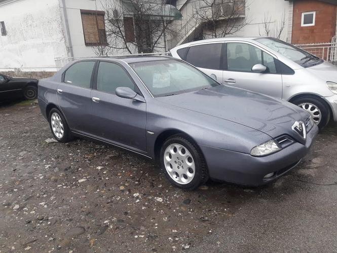 Alfa 166 2.4 99god