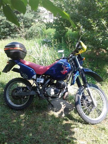 Cagiva-w8