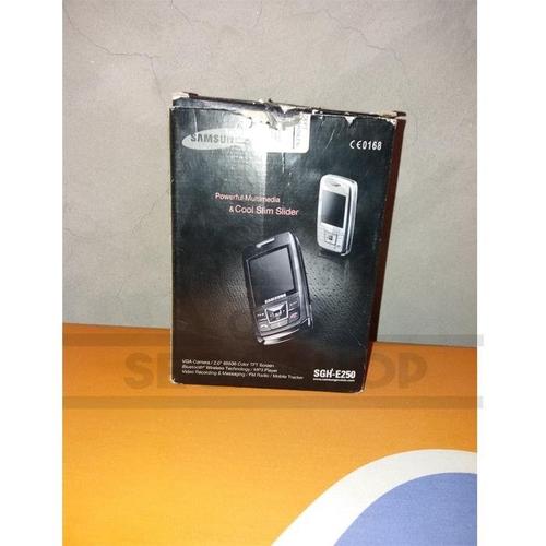 SAMSUNG E-250