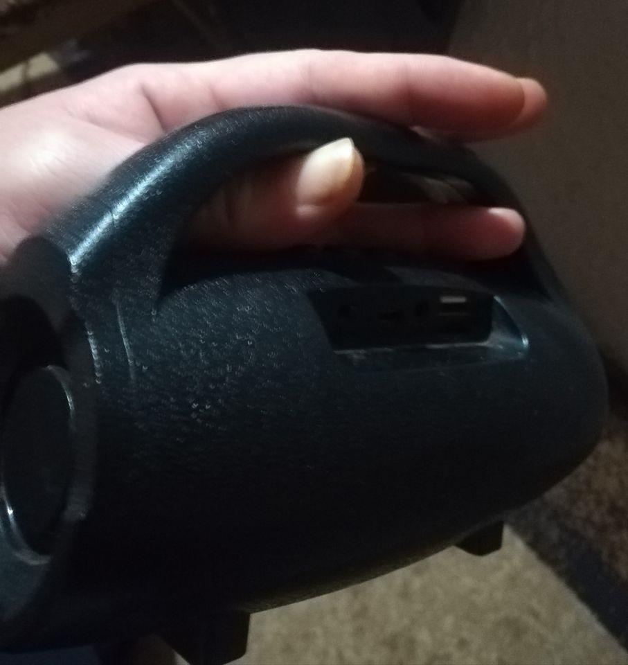 JBL-Bluetooth-Zvučnik