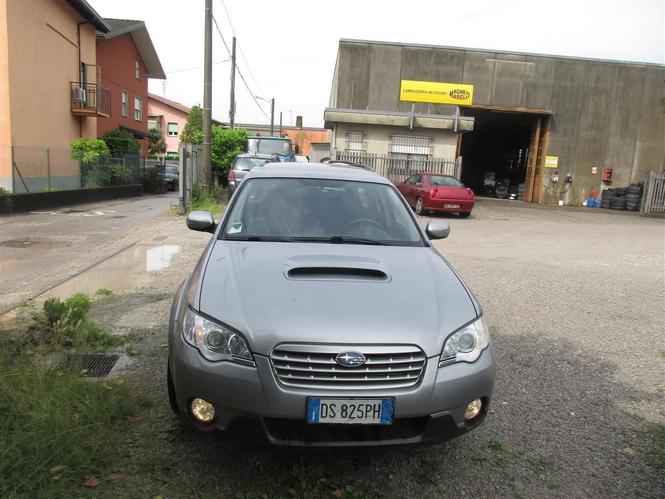 SUBARU OUTBACK ANNO 2008 DIESEL 