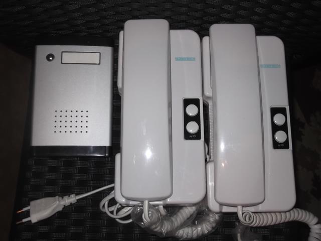 Interfon i dve slusalice
