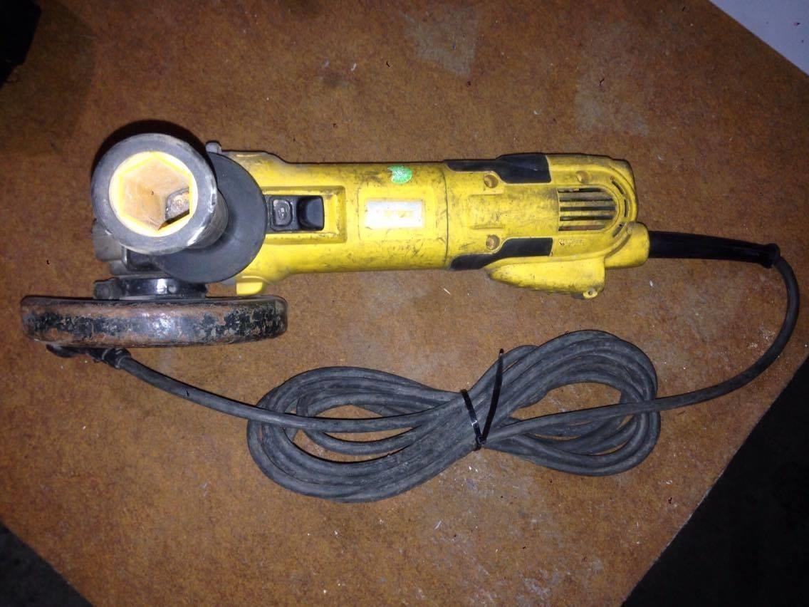 Dewalt
