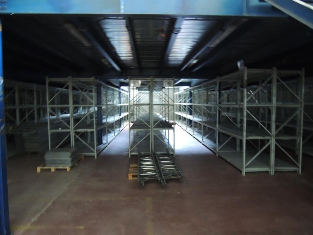 Izdajem-magacinski-prostor-1300m2