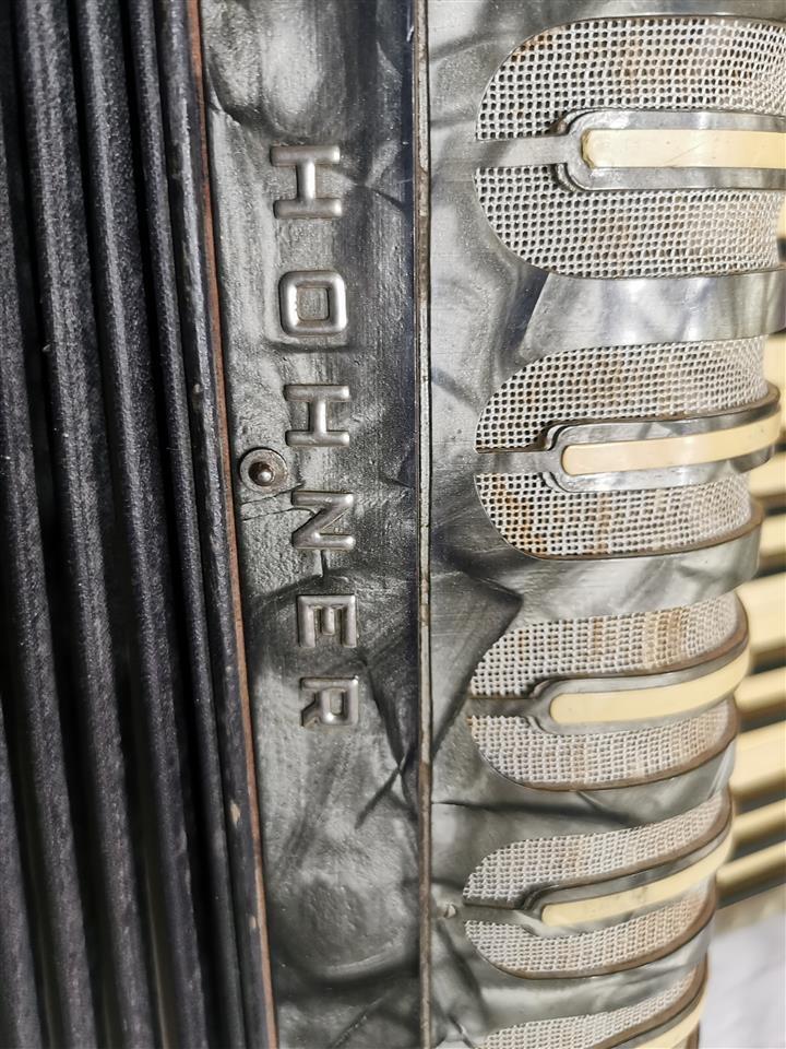Harmonika-hohner-120-basova