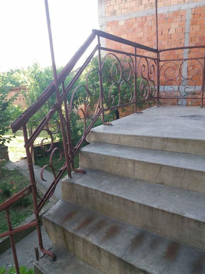 Kuca-u-Pozarevac