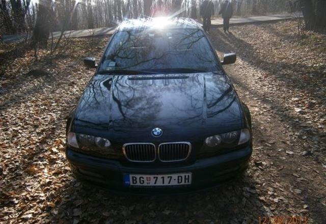 BMW-320-D--01