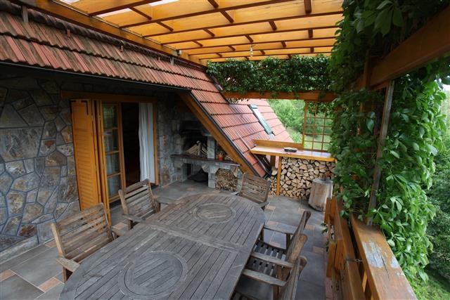 Kuca-od-200m2-za-odmor