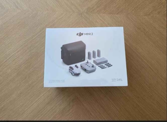 DJI Mini 2 Fly More Combo