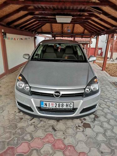 OPEL ASTRA H
