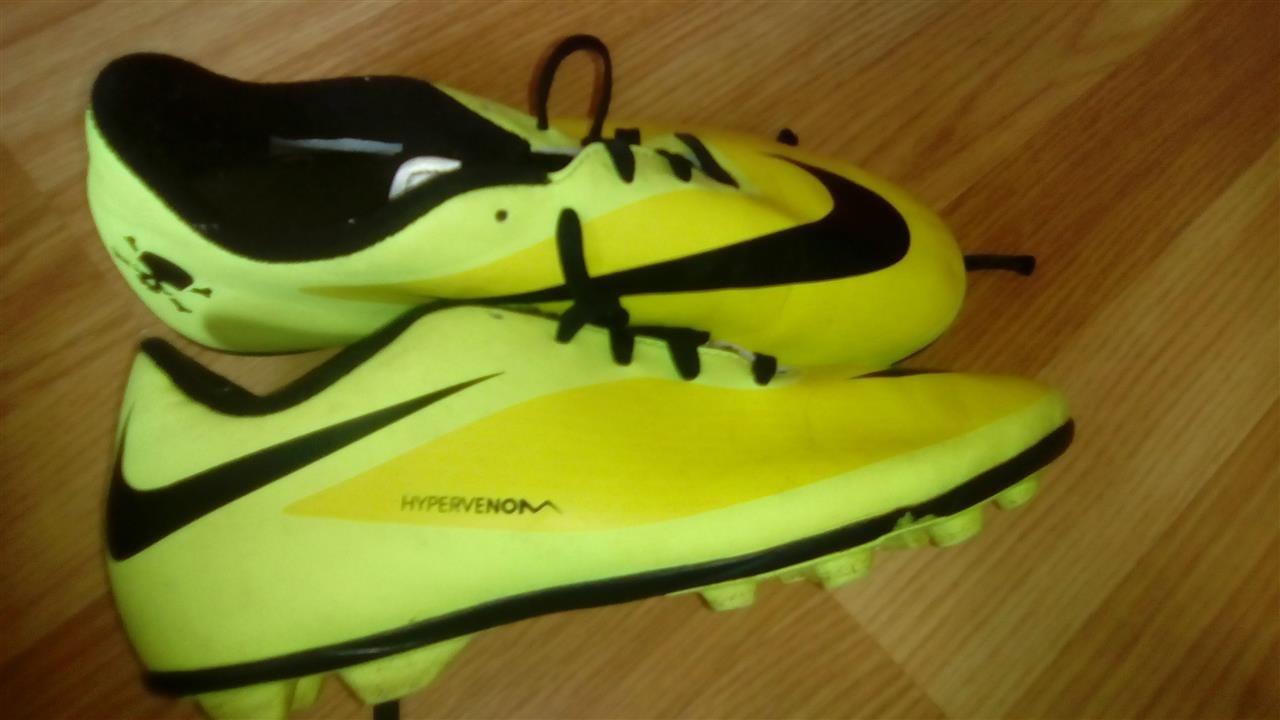 Nike-Hypervenom-kopačke