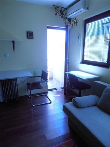 GARSONJERA-23M2-KARABURMA
