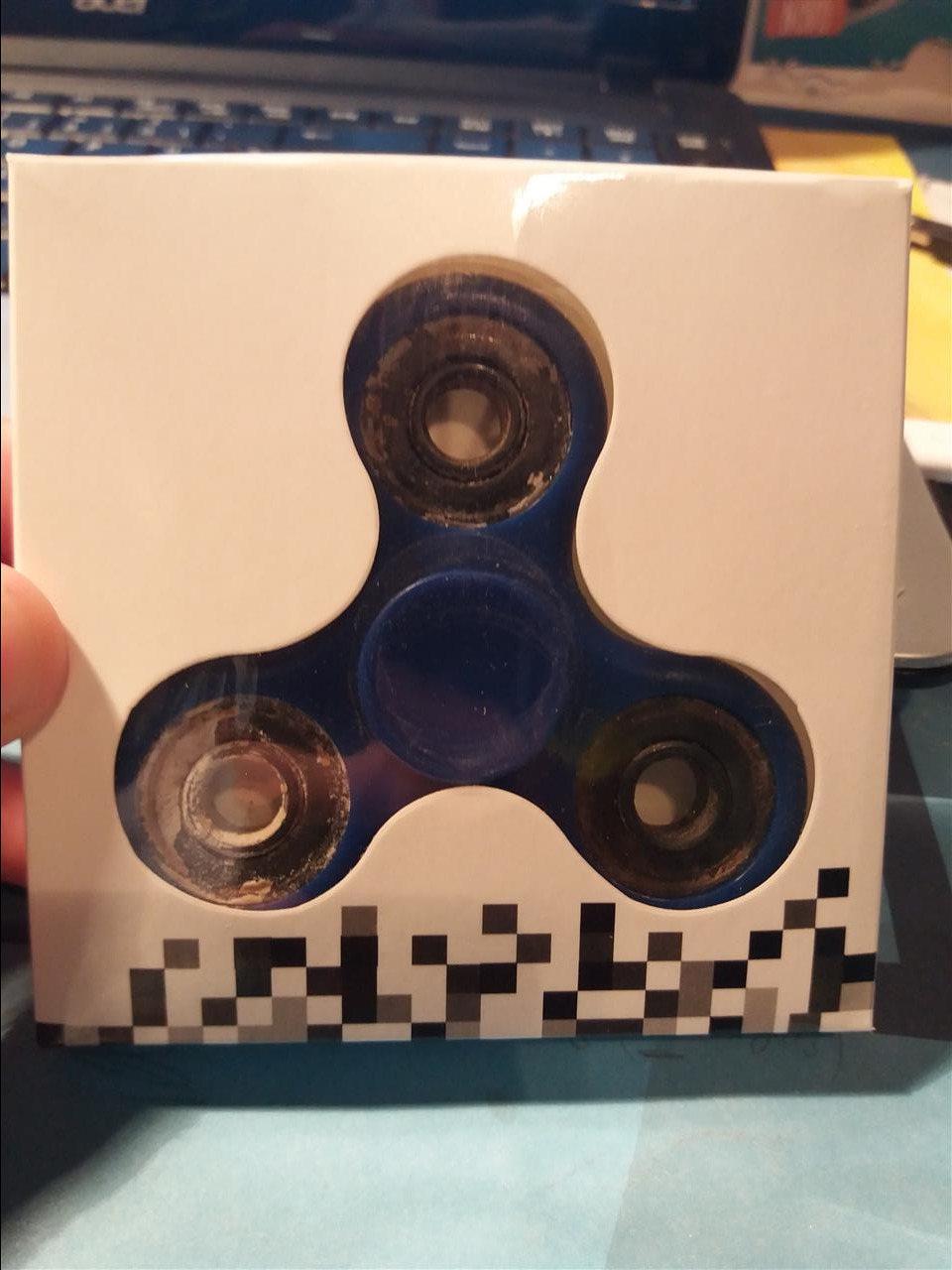 Fidget-spiner