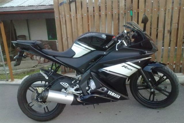 Yamaha yzf r 125